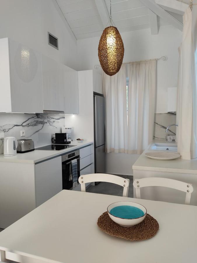 Luxury Apartments La Villa (Adults Only) Хортон Экстерьер фото
