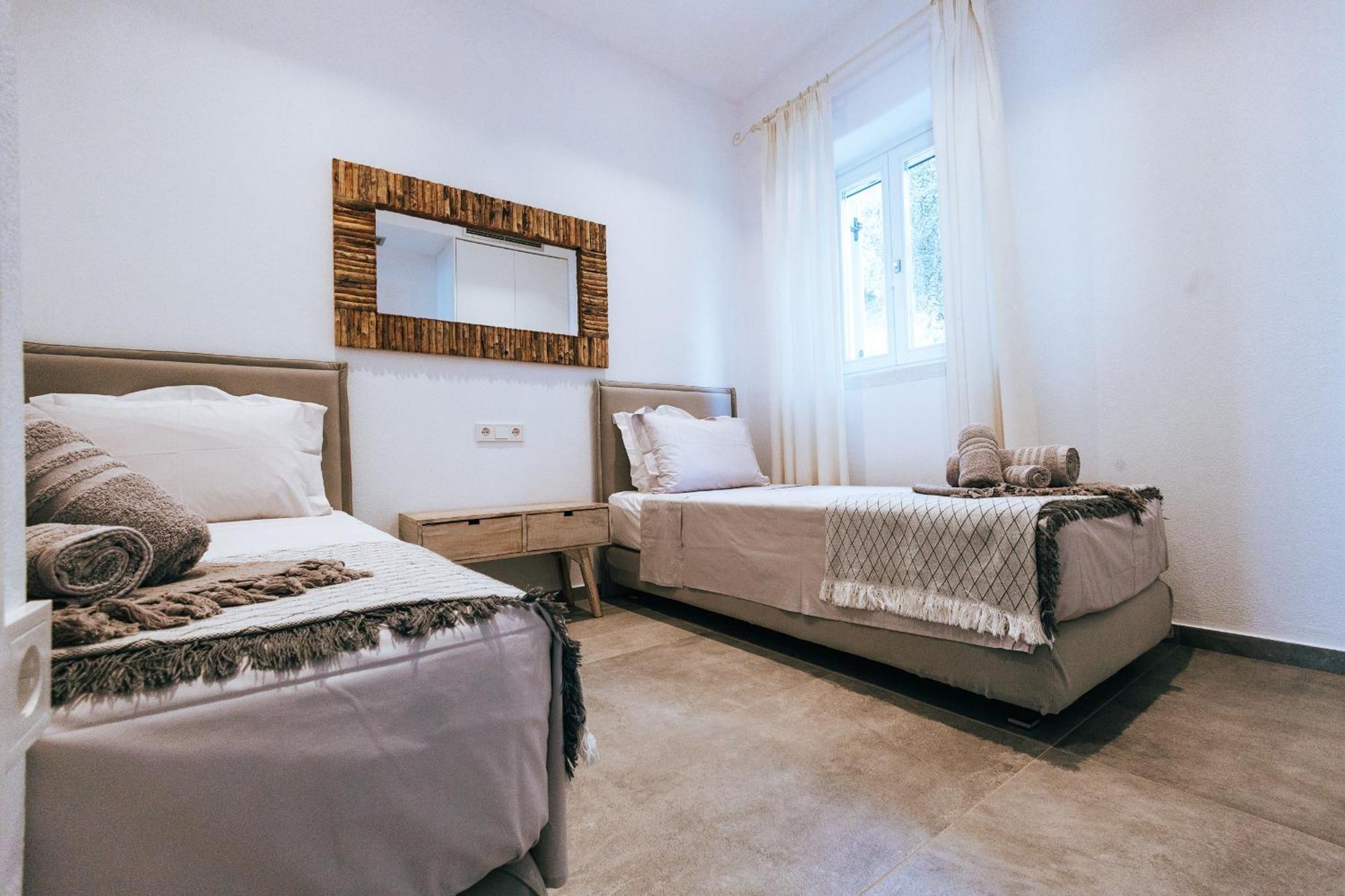 Luxury Apartments La Villa (Adults Only) Хортон Экстерьер фото