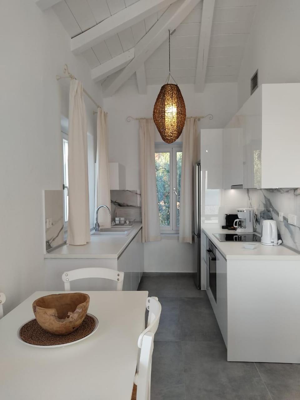 Luxury Apartments La Villa (Adults Only) Хортон Экстерьер фото
