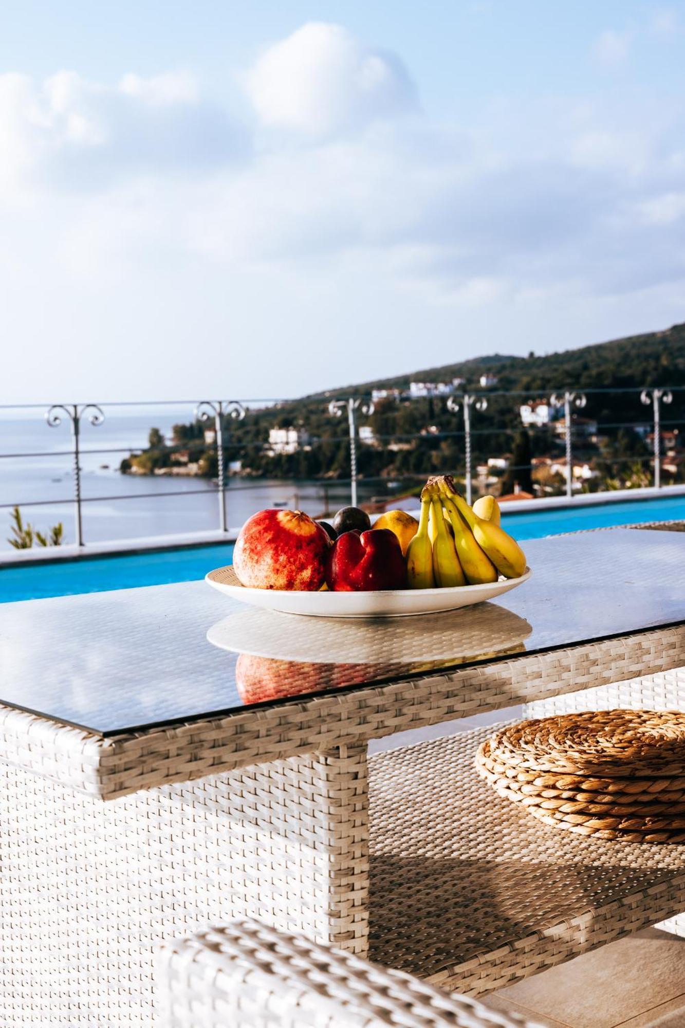 Luxury Apartments La Villa (Adults Only) Хортон Экстерьер фото